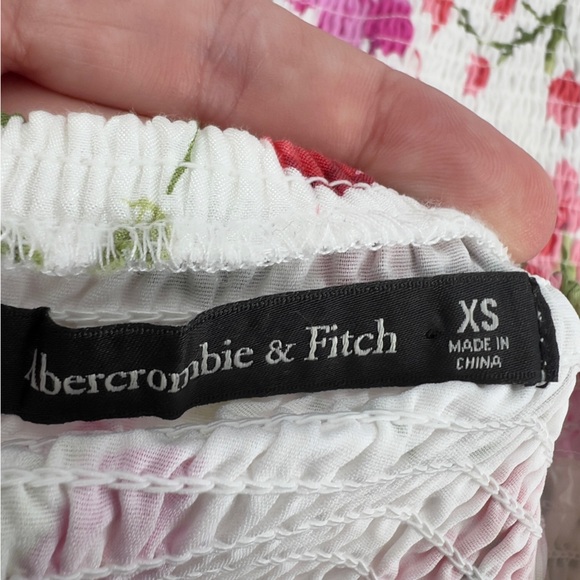 Abercrombie & Fitch smoked ruffle hem midi skirt floral sz XS - Picture 7 of 7